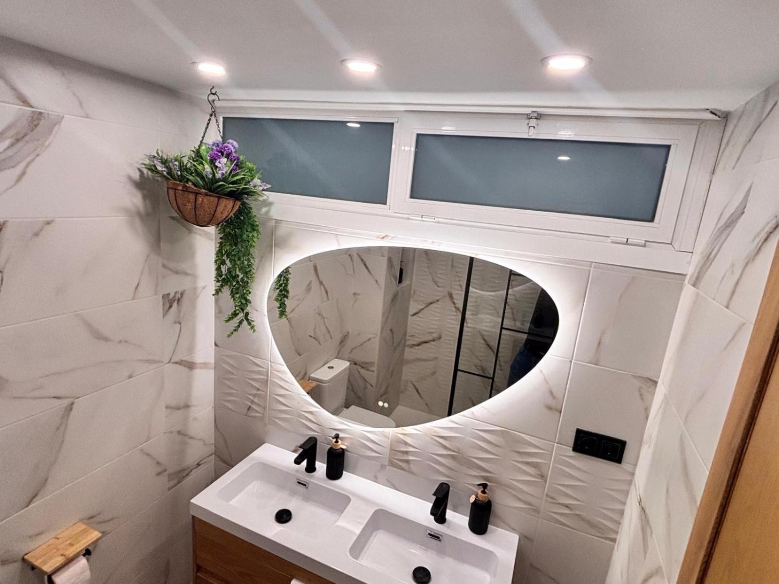 Apartamento Primera Linea De Playa Paseo Maritimo Perla 5 Fuengirola Esterno foto